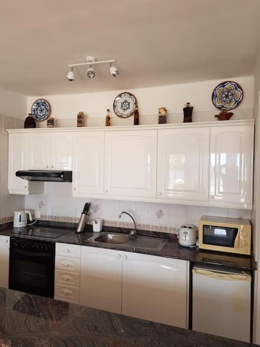 Tabaybas E31, Central Two Bed ปูแอร์โตเดลคาร์เมน ภายนอก รูปภาพ